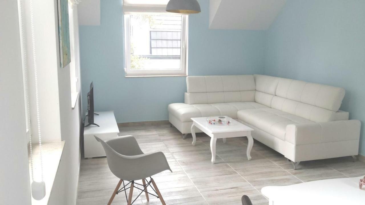 Nadmorski apartament z ogrodem Łukęcin Eksteriør bilde